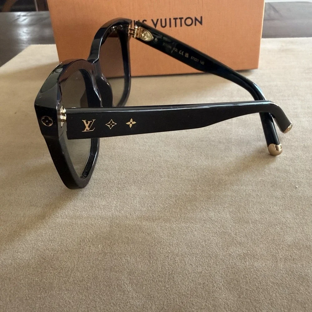 Louis Vuitton My Monogram Square Sunglasses Eyewear Iconic Logo